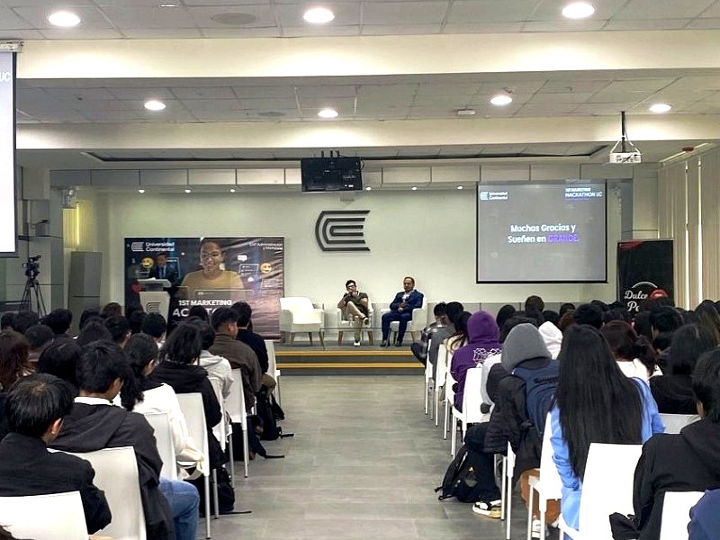 Conferencia Universidad Continental Hackaton Digital 2024